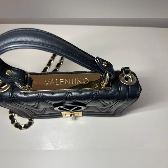 AUTHENTIC Mario Valentino Black Quilted Mini Bag with Gold Chain - Picture 4 of 8